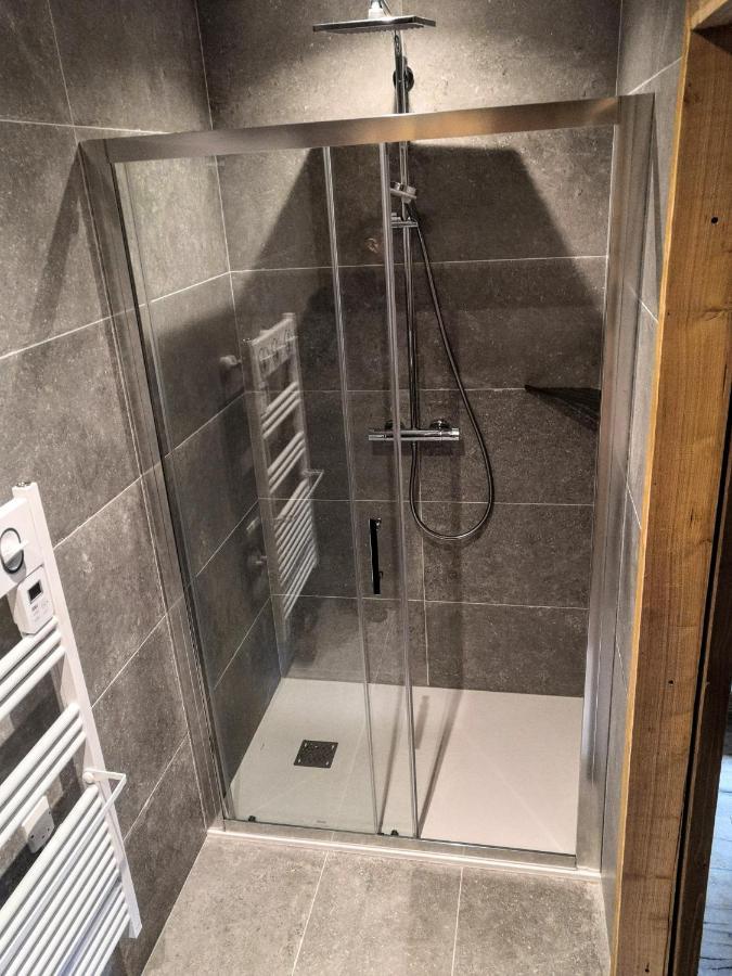 Chez Lucienne, Jacuzzi Et Sauna Samoëns Kültér fotó