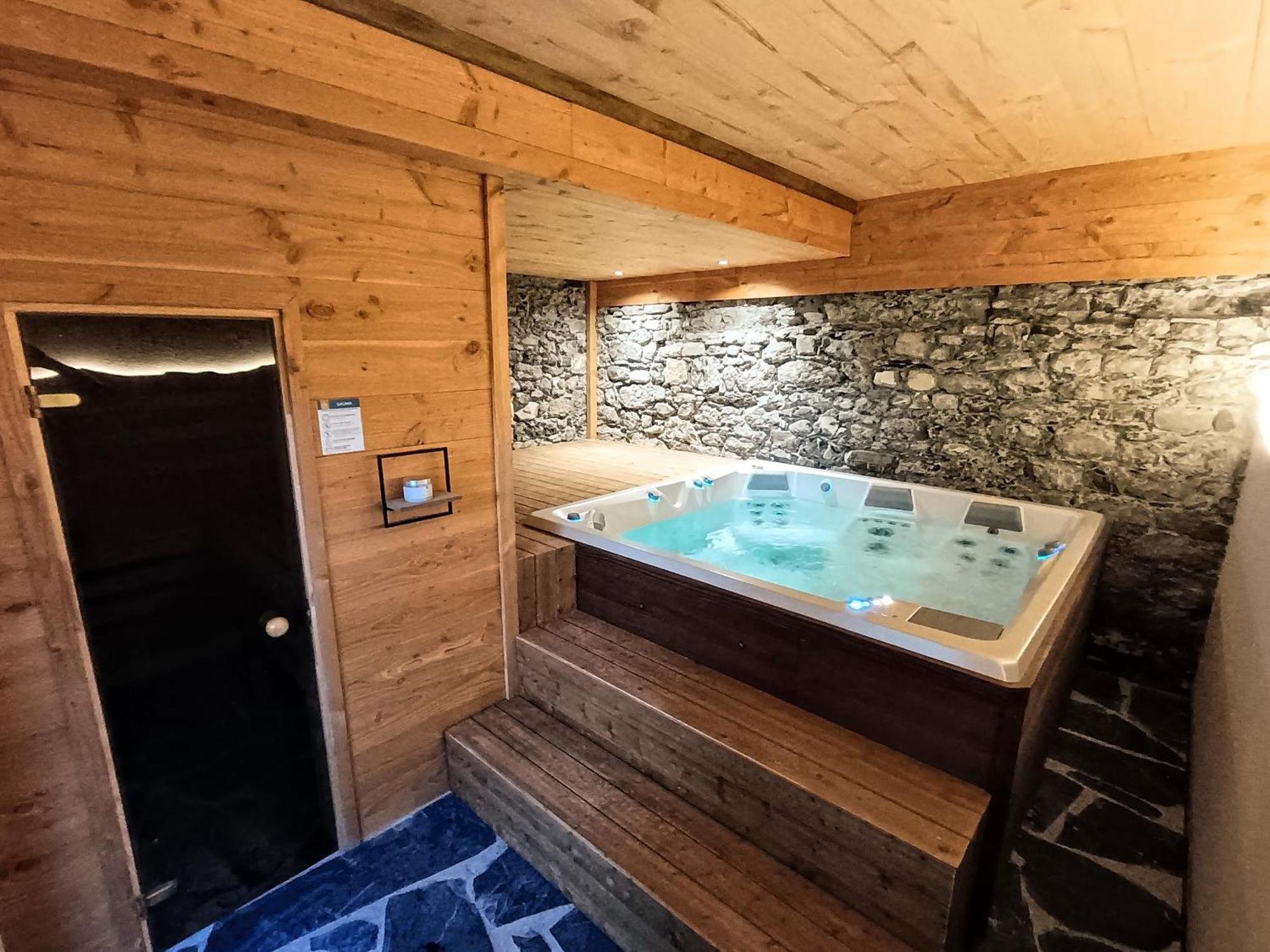 Chez Lucienne, Jacuzzi Et Sauna Samoëns Kültér fotó